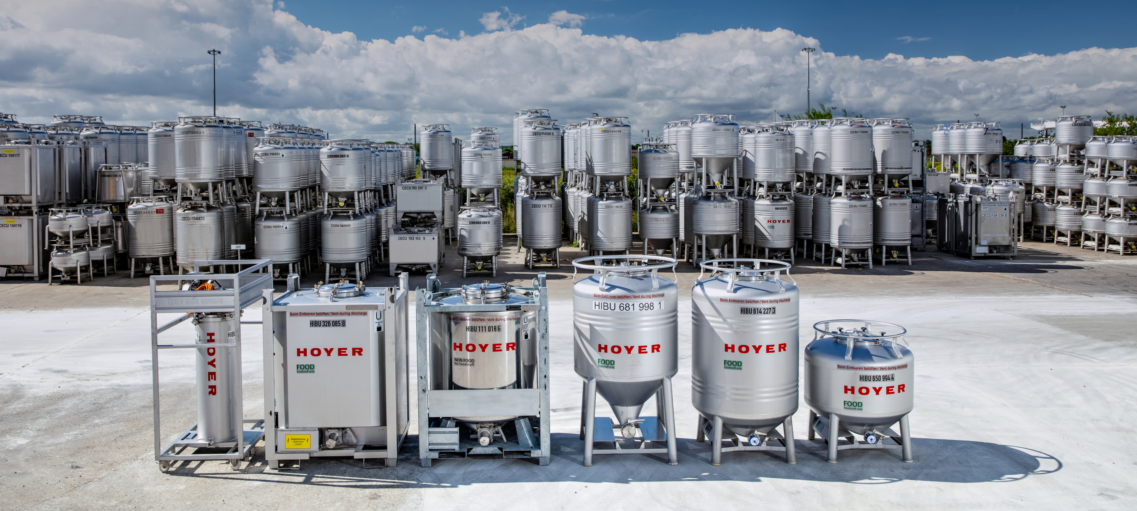 hoyer-ibc-仓储-堆场-堆叠-集装箱-室外